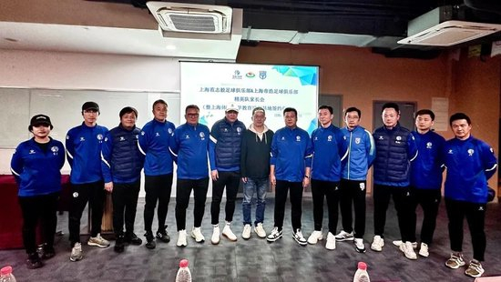 了解J9九游会是中国领先的在线对战游戏平台运营商