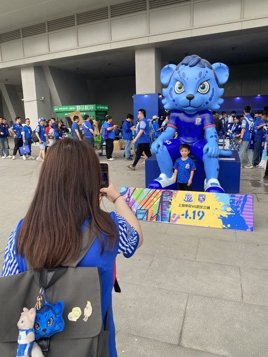了解J9九游会是中国领先的在线对战游戏平台运营商