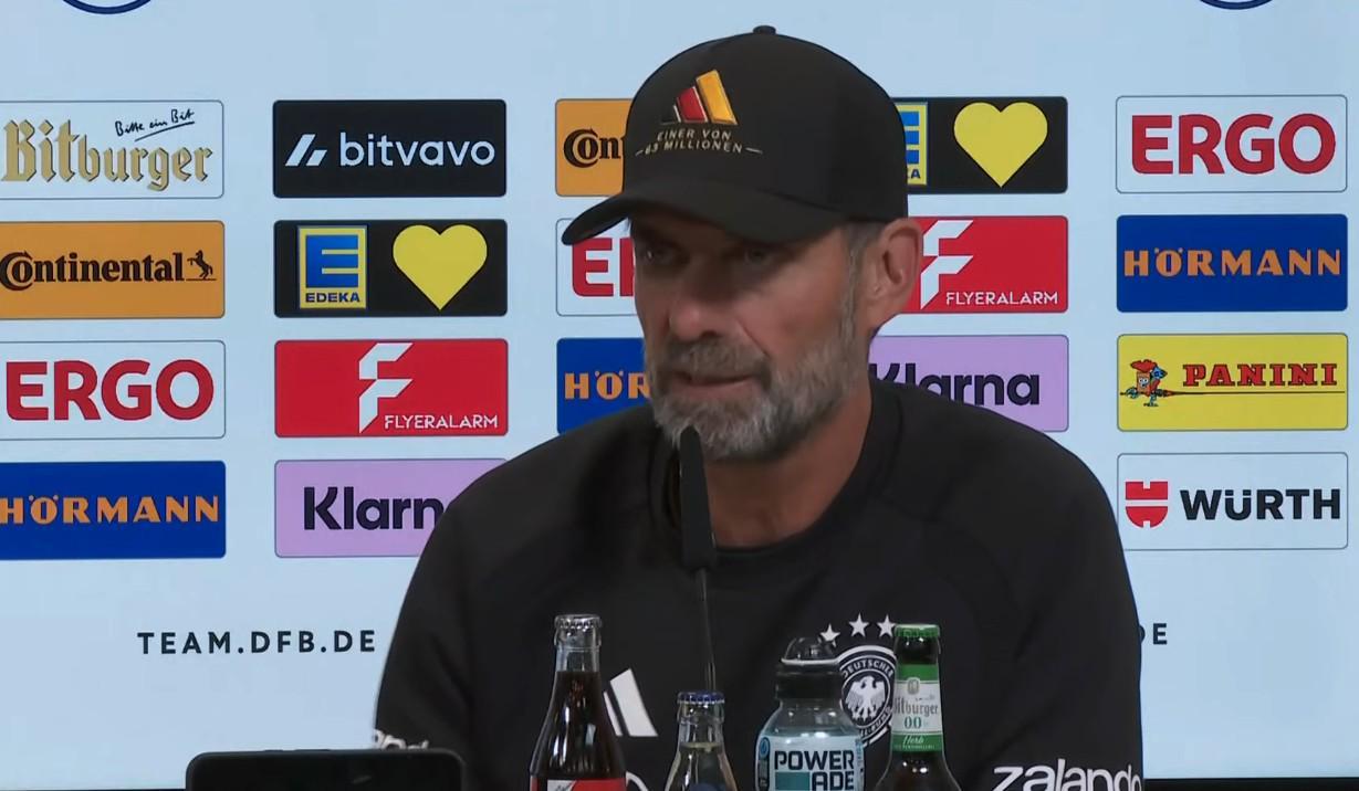克洛普：有嘘声没问题，但球员没必要傻战在那里任由球迷发泄