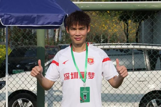 专业正是因为如此才会有那么多的人喜欢这个游戏。服务