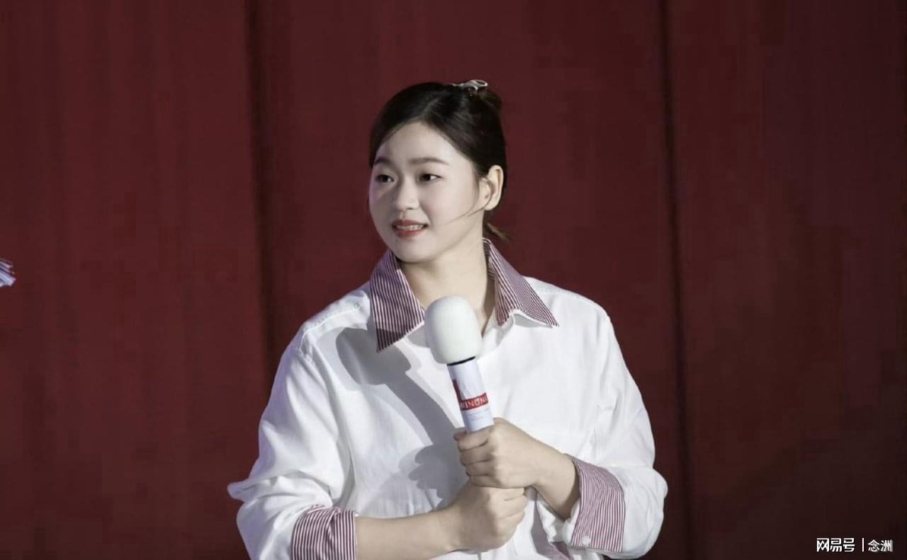19岁全红婵哭了2次!感慨自己太久没露面 全场齐喊:全红婵我爱你